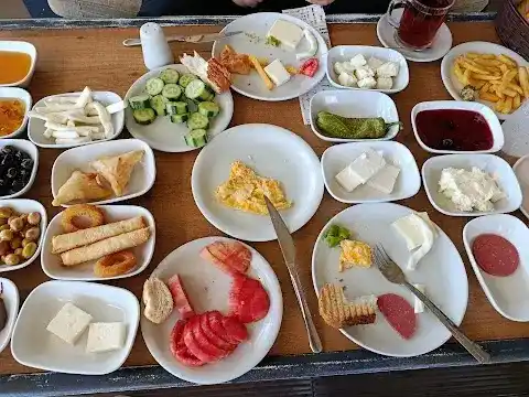Yasemin Cadde Cafe fotoğraf 2