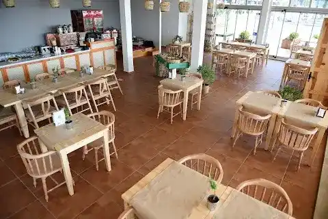 Yöreden Kafe