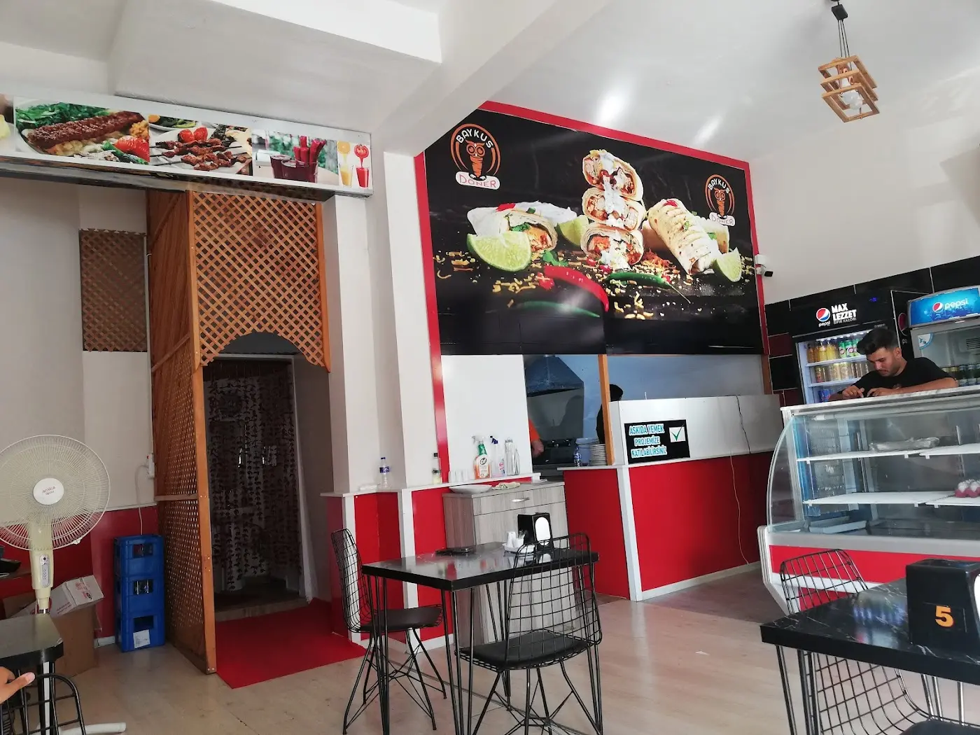BAYKUŞ KUPA DÖNER SALONU