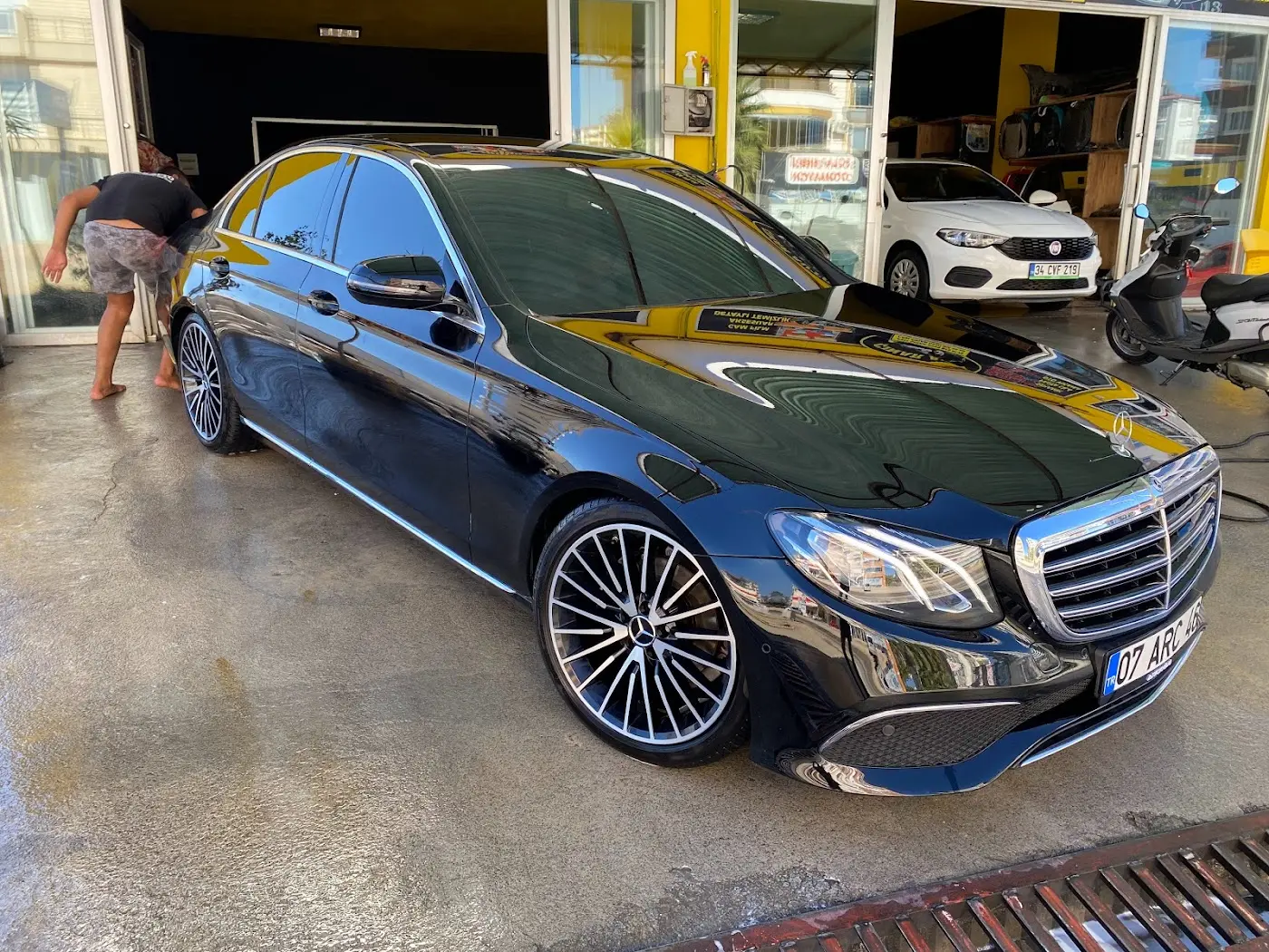 ÇINAR AUTO YIKAMA & PASTA CİLA SERAMİK KAPLAMA MERKEZİ fotoğraf 3