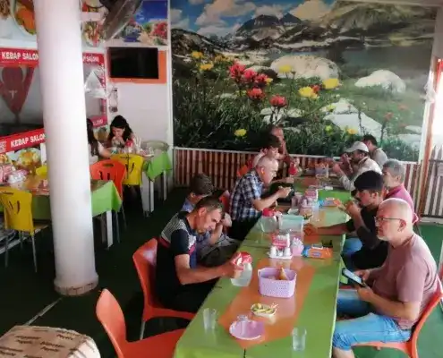Lezzet Durağı / Lahmacun Salonu/ Anamur Yemek Salonu fotoğraf 3