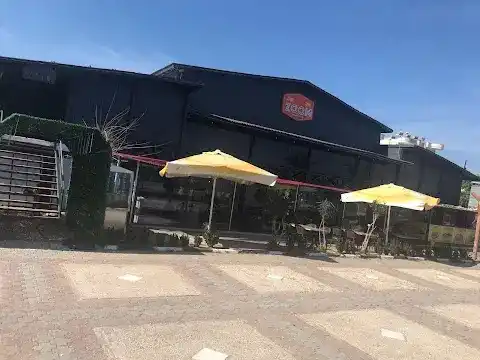 Rise Beach Club Cafe & Bar