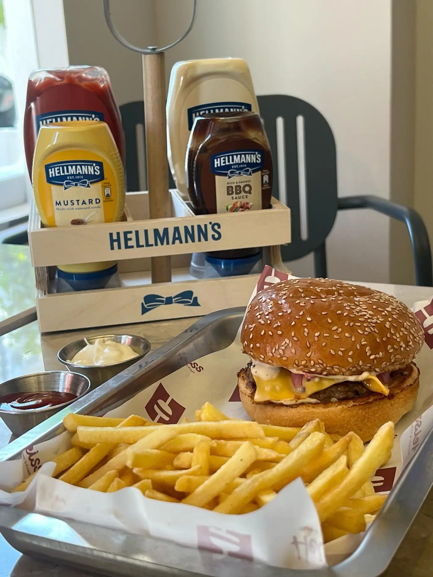Heiss Burger & Fries fotoğraf 2