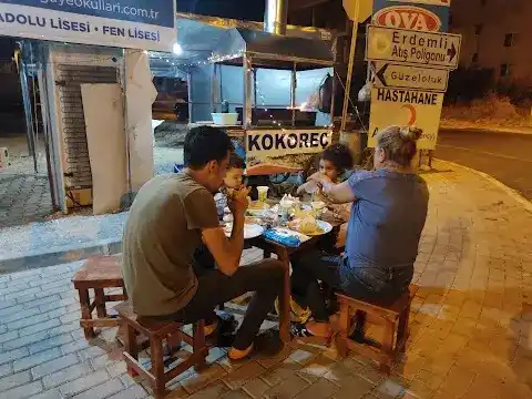 Kardeşler Kokoreç & Kebap fotoğraf 3