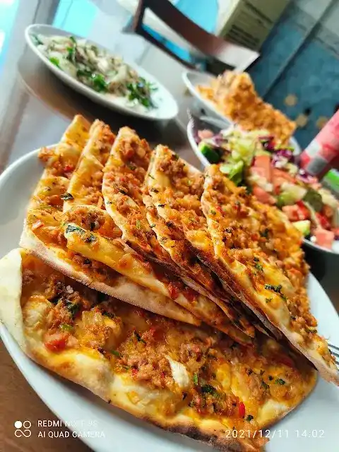 Mevlana Lahmacun salonu fotoğraf 2