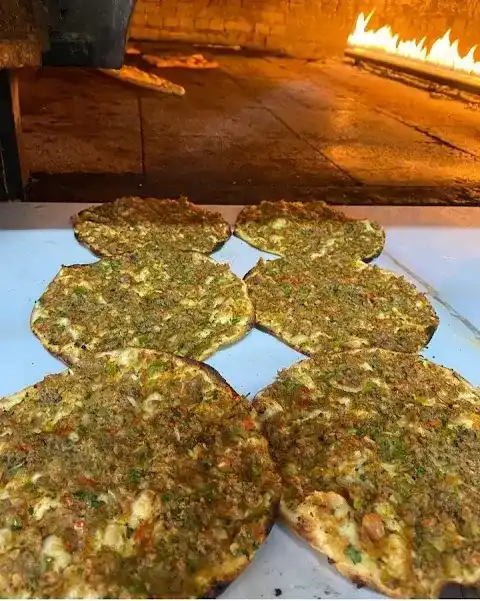 Sultan Pide-Lahmacun-Pizza Pişirim Fırını fotoğraf 3