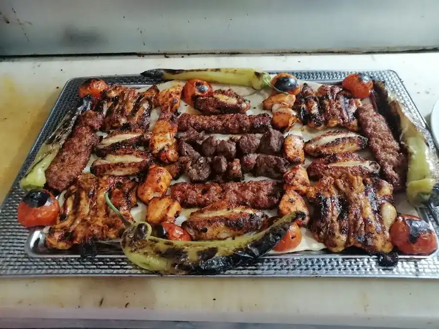 GöksuYaprak Lahmacun Ve Kebap Salonu Ersin Usta fotoğraf 2