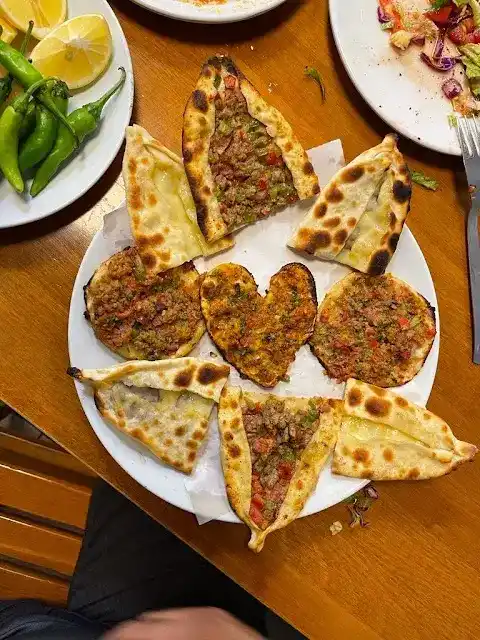 Güler Pide Ve Lahmacun Sarayı fotoğraf 2