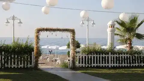 Sahil Martı Hotel