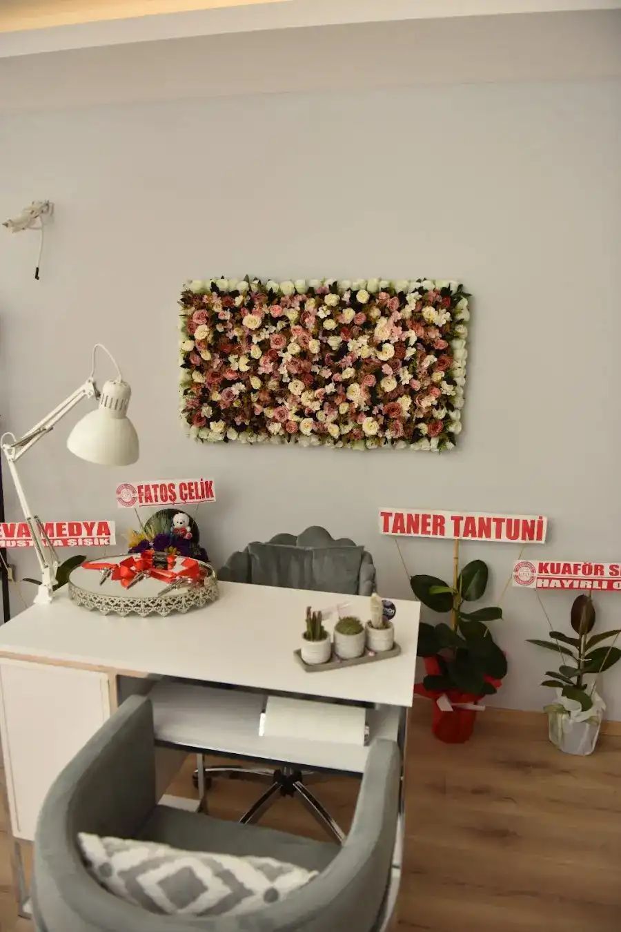 NK Nihal Küçüksarı Nail&Makeup Studio fotoğraf 3