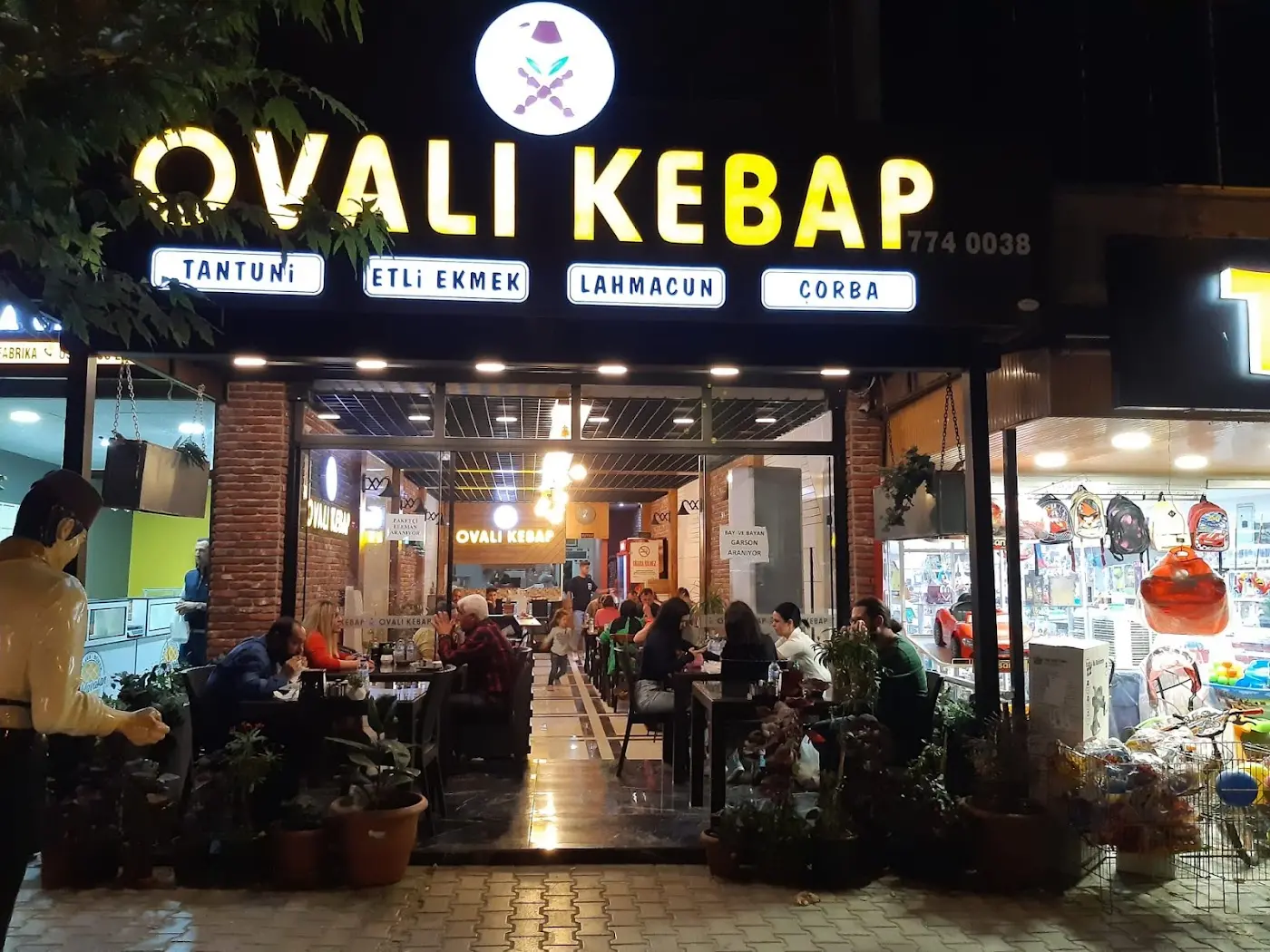 Ovalı Kebap ve Etliekmek