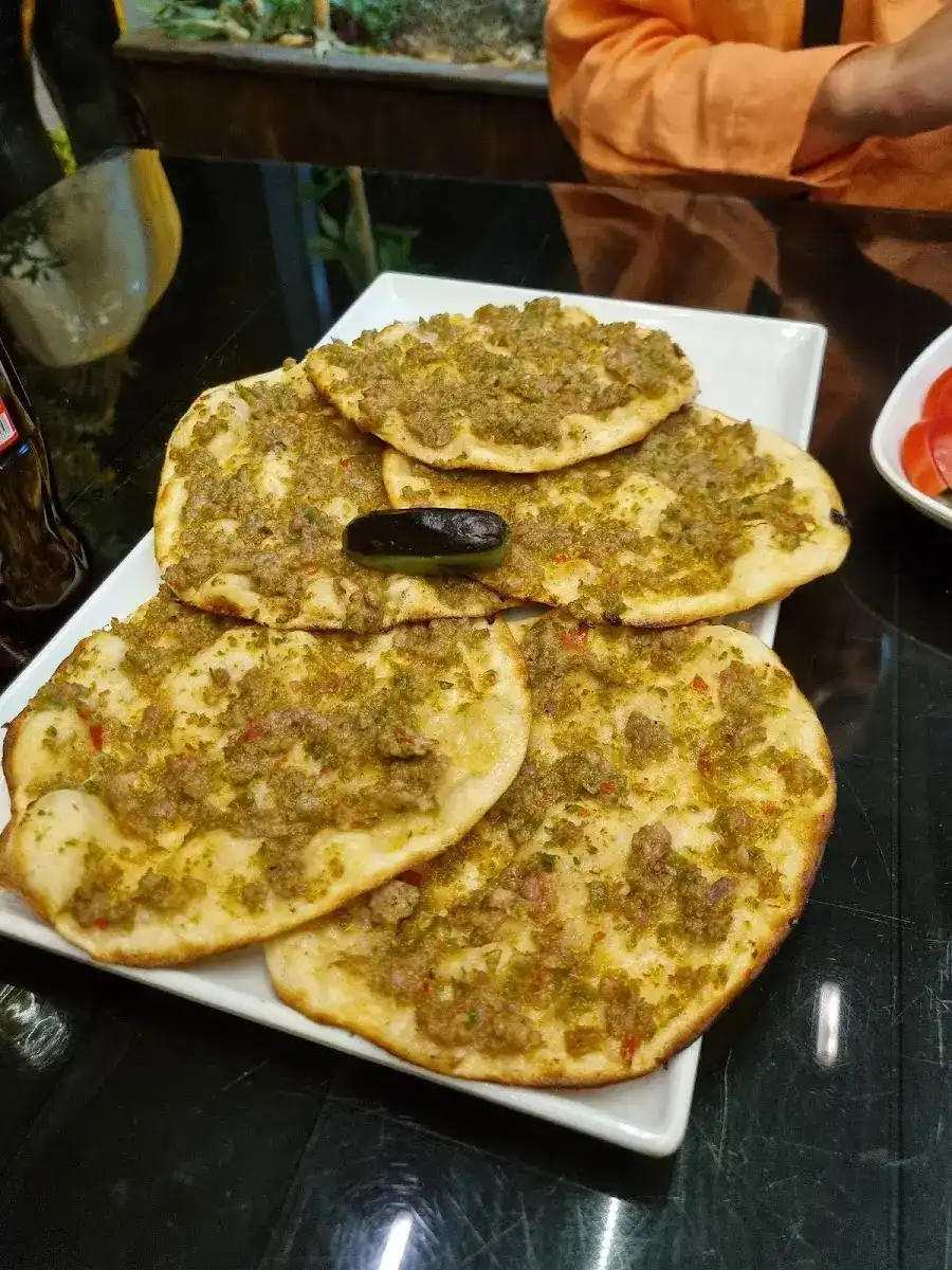 Ovalı Kebap ve Etliekmek fotoğraf 3