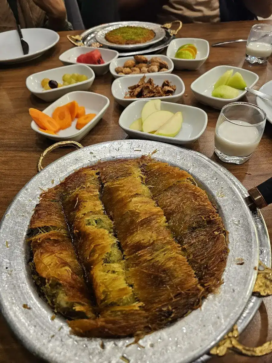 27 fıstıkzade künefe Silifke fotoğraf 3