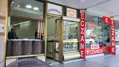 Dondurmacı Mehmet Usta