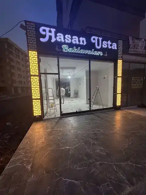 Hasan Usta Baklavaları