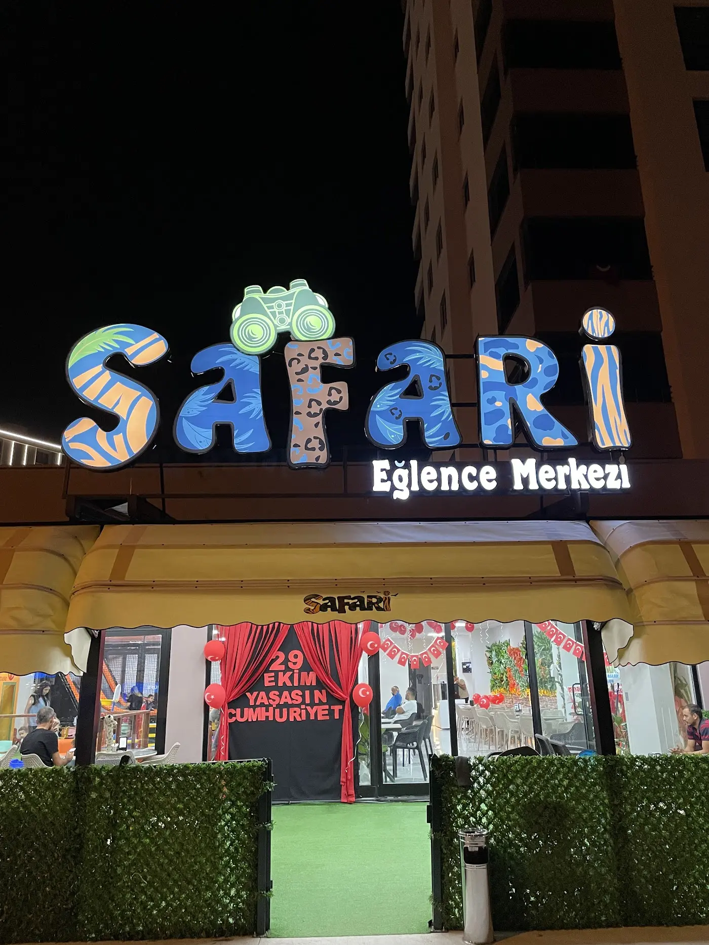 SAFARİ EĞLENCE MERKEZİ