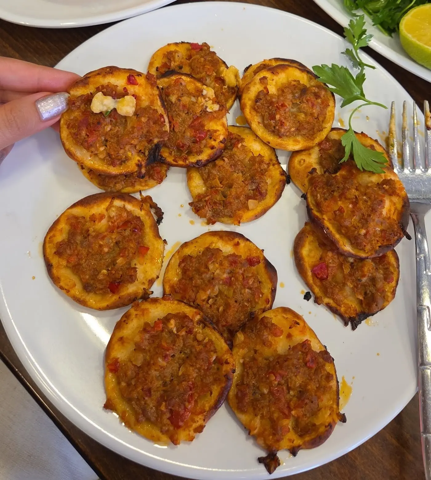 Tarsus Lahmacun Ve Kahvalti Salonu fotoğraf 3