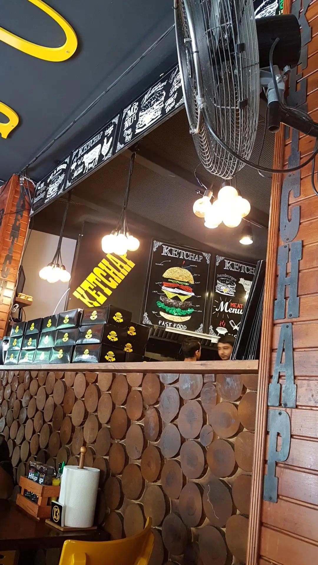 Ünal Burger fotoğraf 2