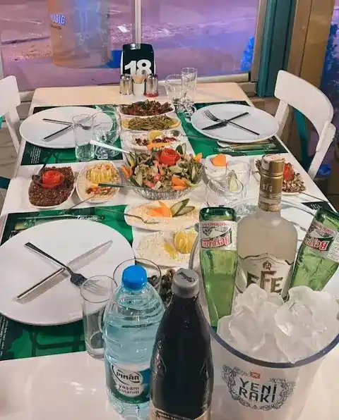 MAVİ SANDAL MEYHANE fotoğraf 2