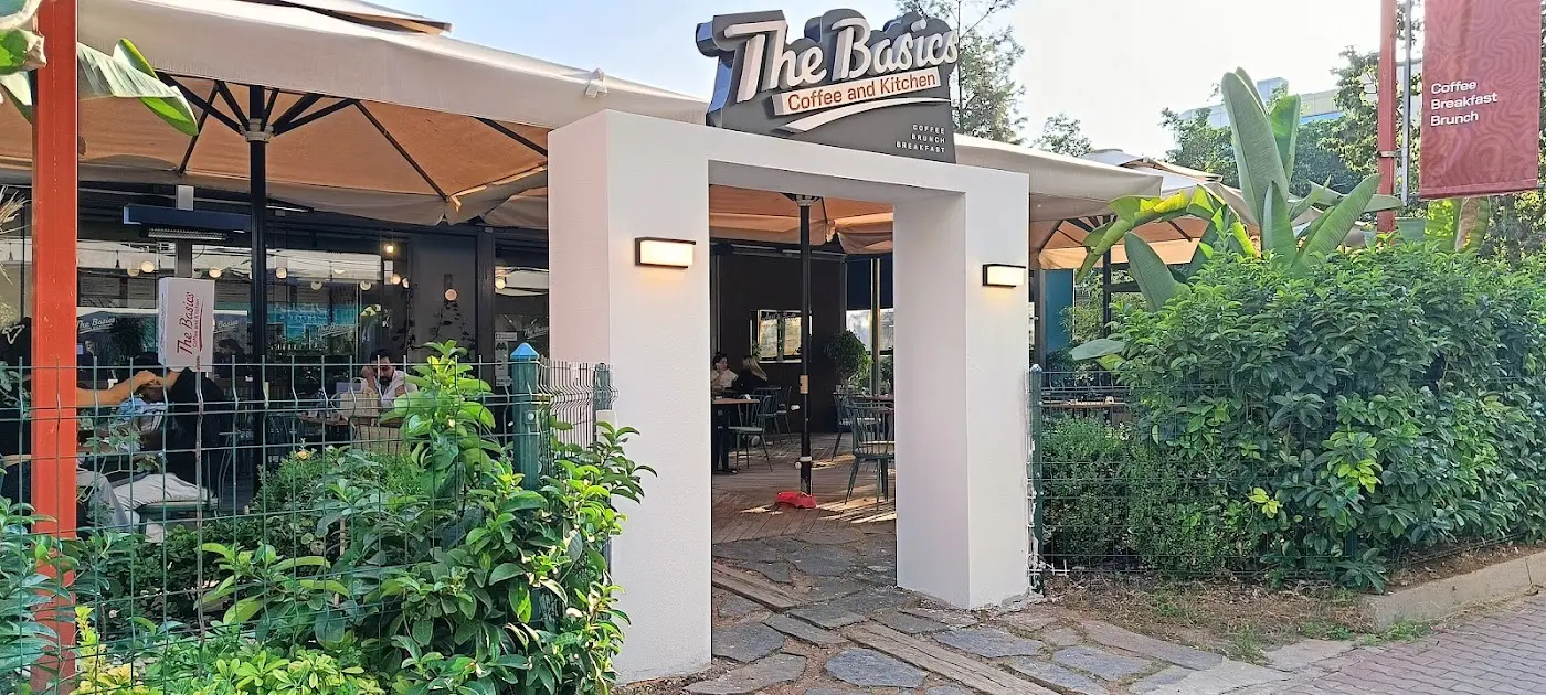 The Basic’s Coffee and Kitchen