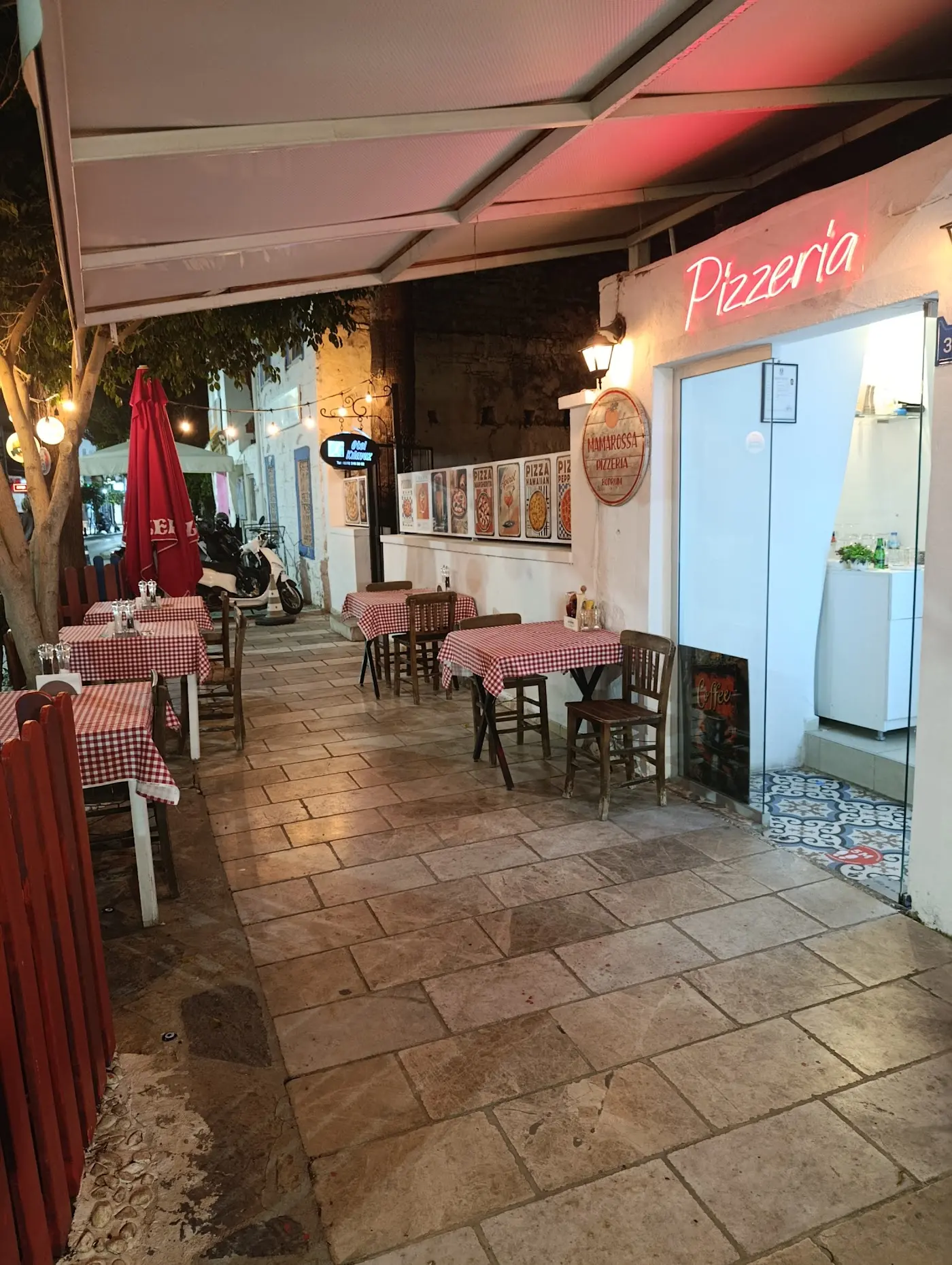 Mamarossa pizzeria