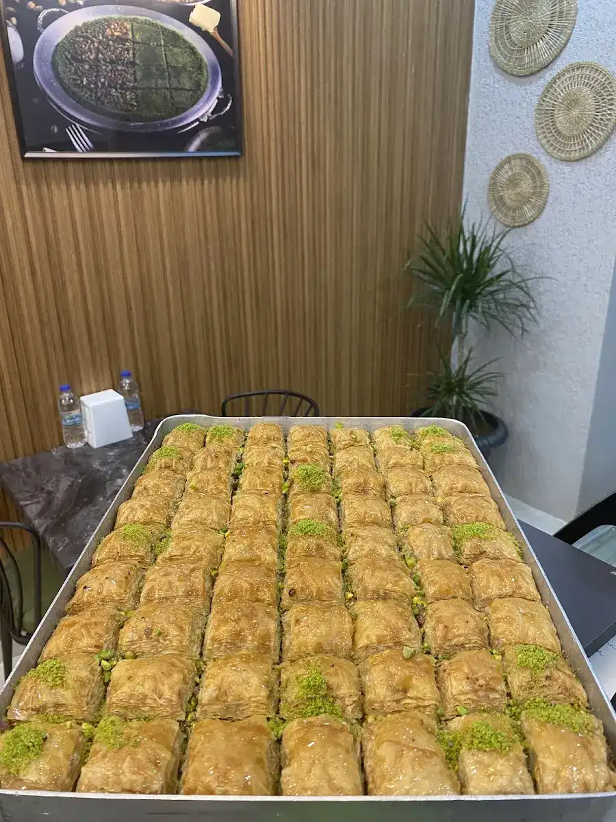 Fıstıkzade Künefe Baklava fotoğraf 2