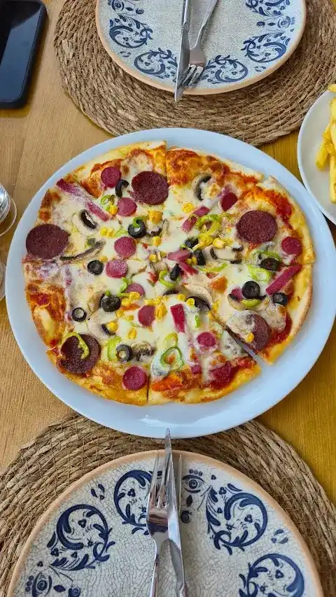 Lezzet Restaurant fotoğraf 2