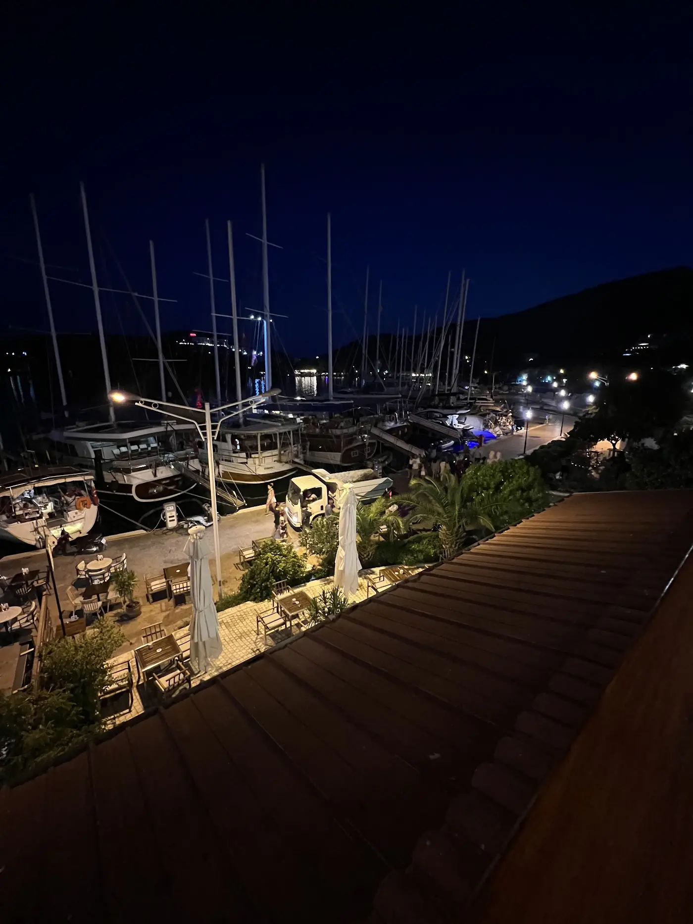 Lezzet Restaurant fotoğraf 3