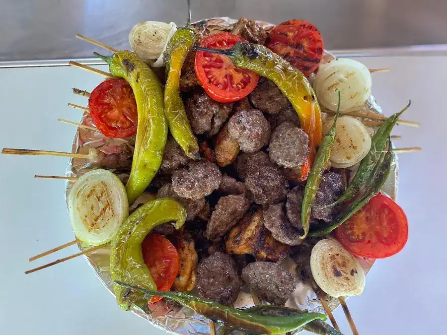 Çınaraltı Restaurant fotoğraf 2