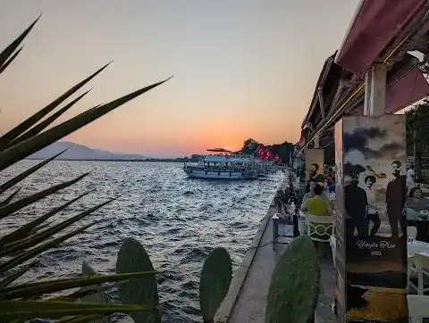 AYAKLIGÖL BalıkRestaurant fotoğraf 3