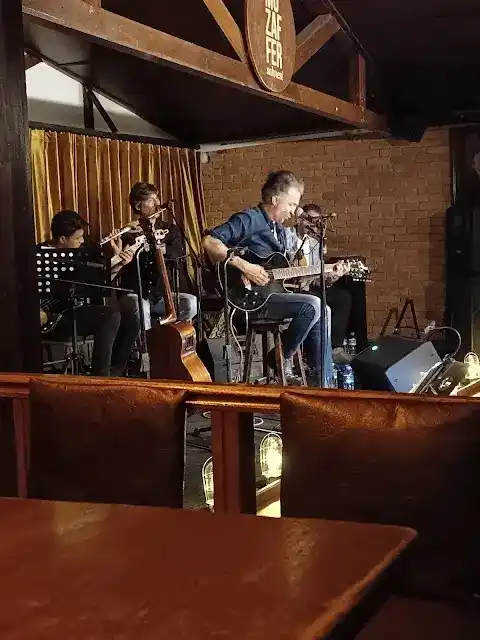 Mabolla Center
