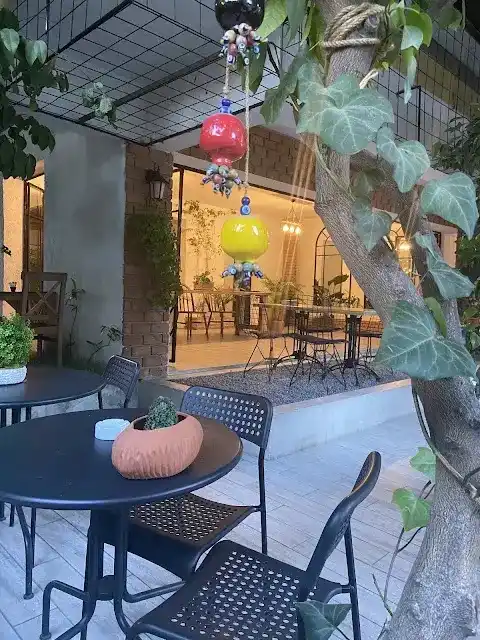 Cafem Cafe