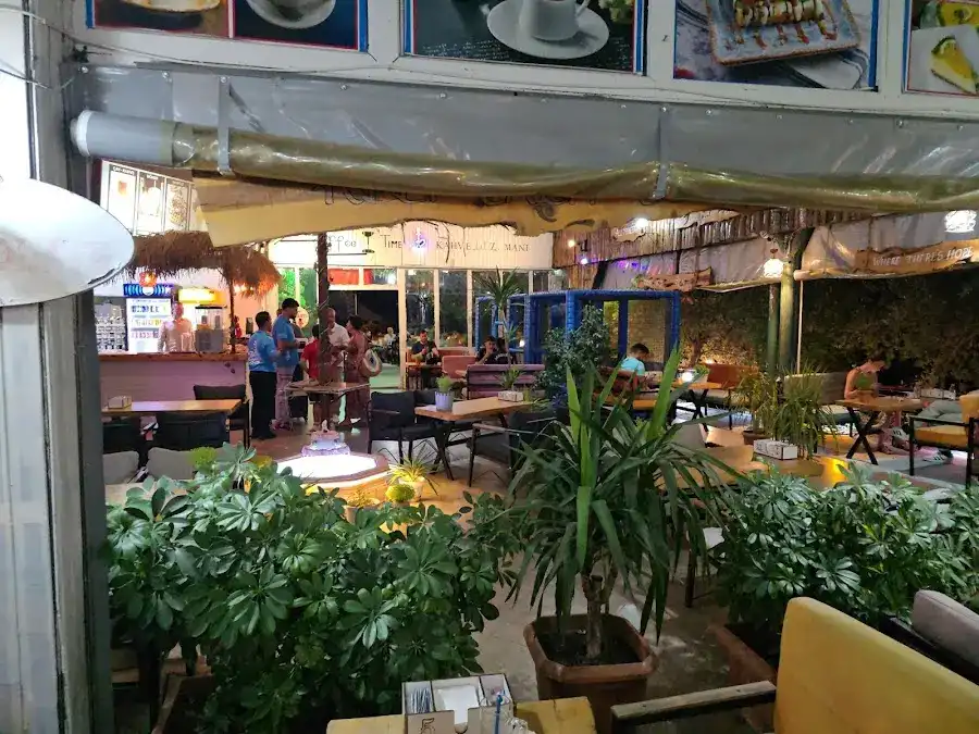 Bizim kahveci Nargile Cafe Dark Leaf fotoğraf 3