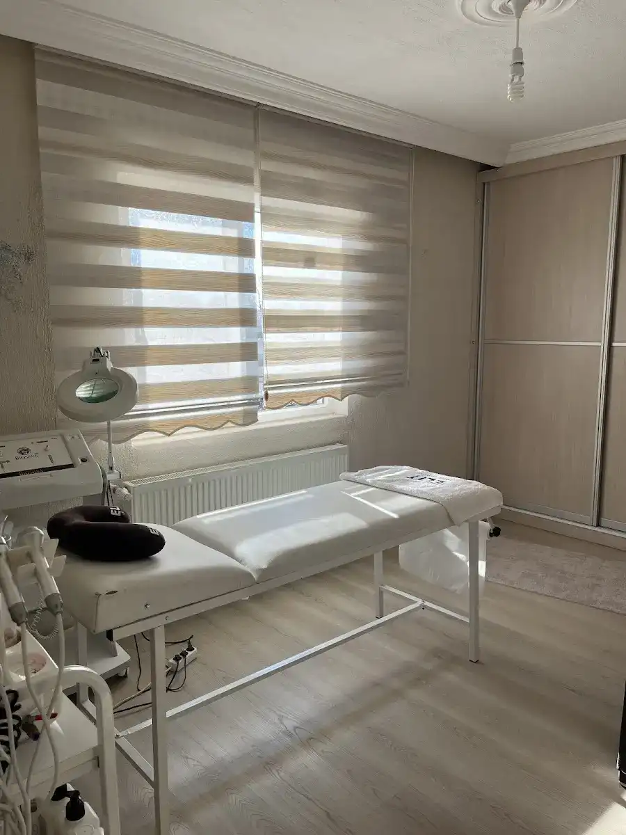 Elit Lazer Epilasyon ve Cilt Bakım Kliniği fotoğraf 2