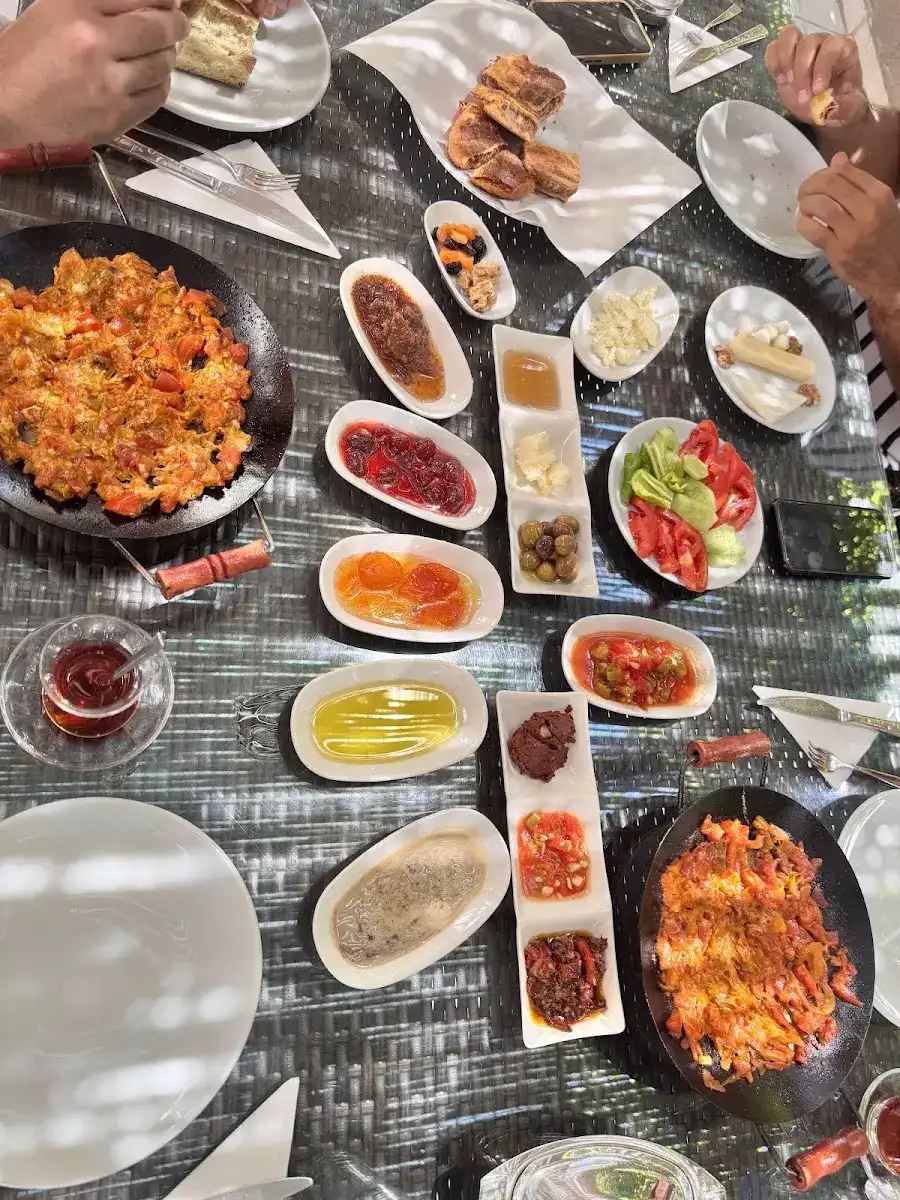 İltur Kahvaltı Bahçesi fotoğraf 2