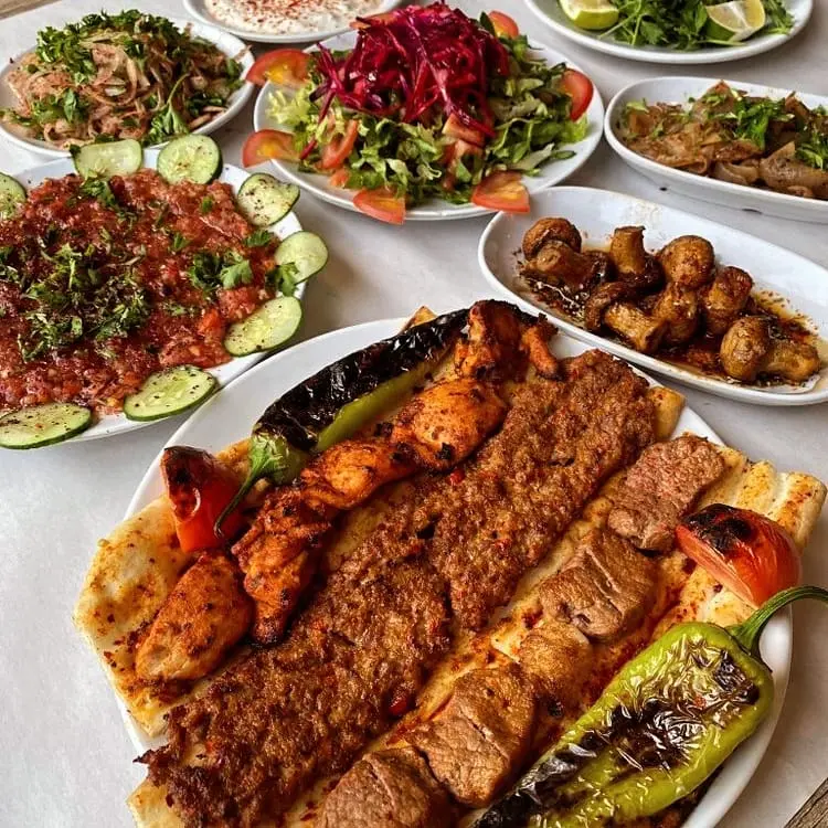 ÖZ BEREKET KEBAP İSKENDER TESTİ KEBAPI fotoğraf 2