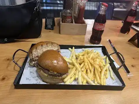 Hasan Şef Burger & Patisserie House fotoğraf 3