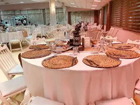 Nehirland Country Club Restoran