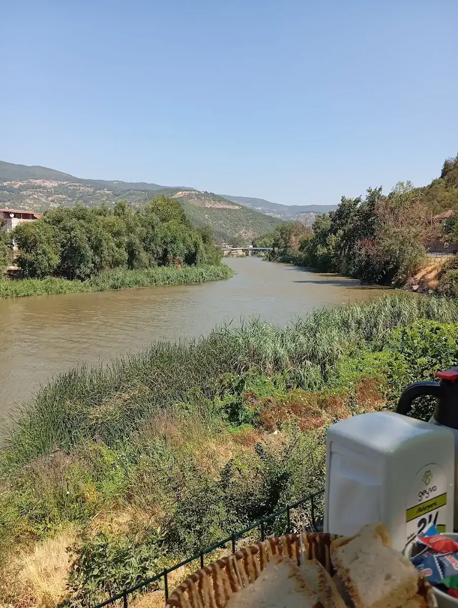 Geyve Belediyesi Nehir Park Sosyal Tesisleri fotoğraf 3