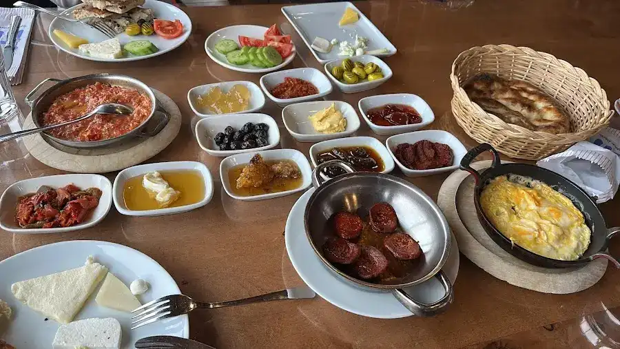 Menzara Restaurant Konaklama fotoğraf 3