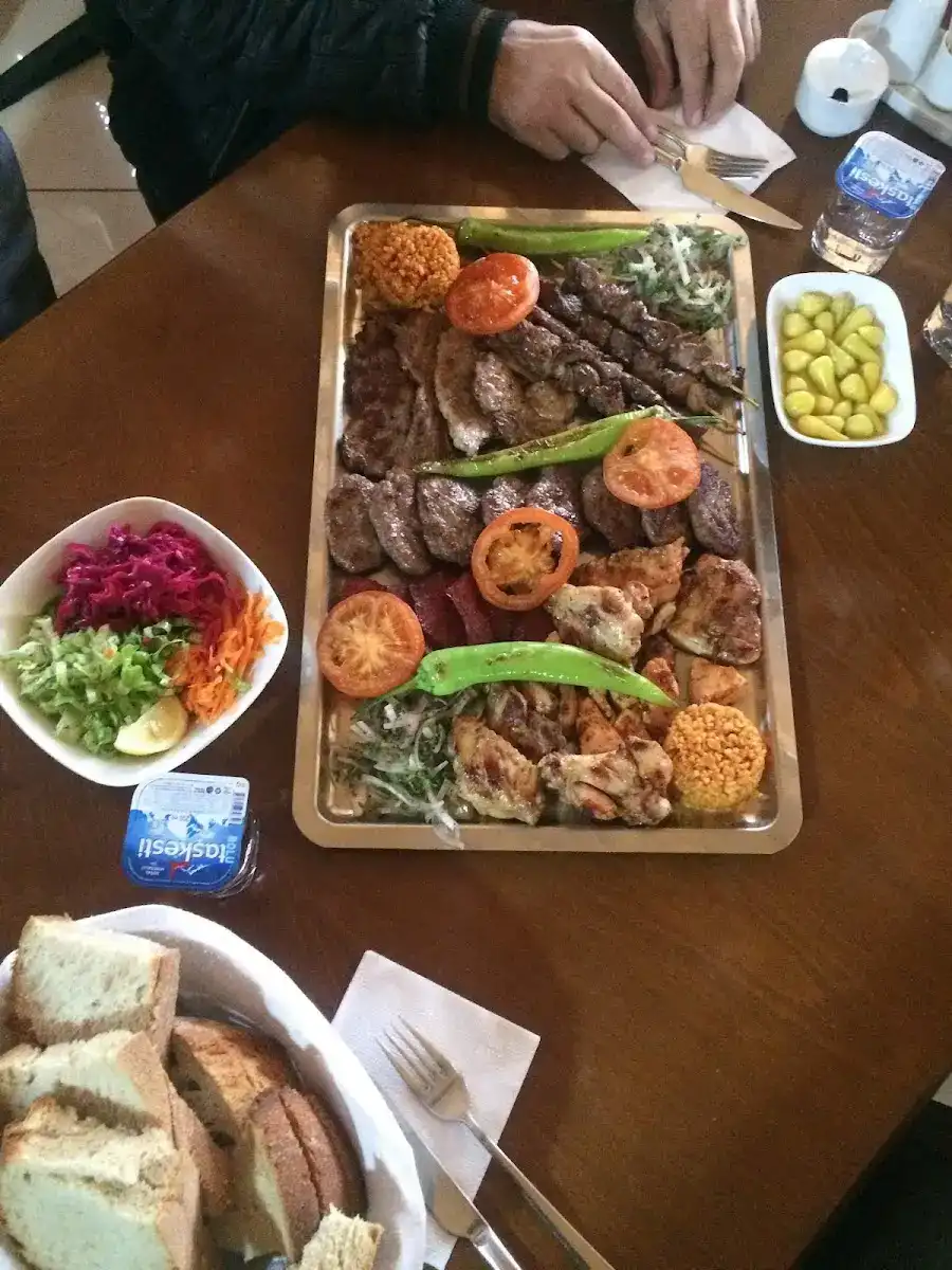 Kardeşler Pide ve Kebap Salonu fotoğraf 2