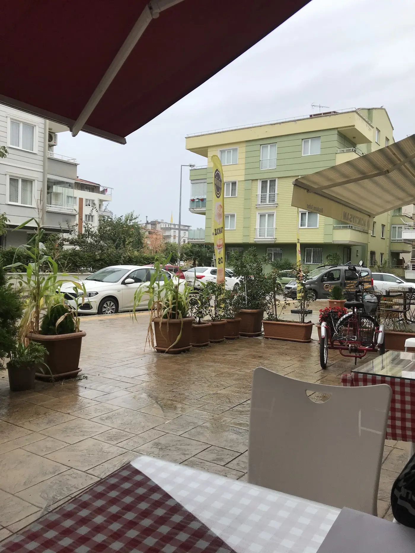 Kirazz Cafe Ve Ev Yemekleri