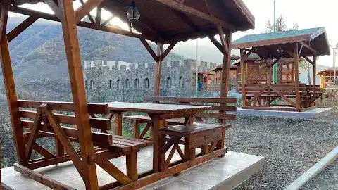 Kale Restaurant