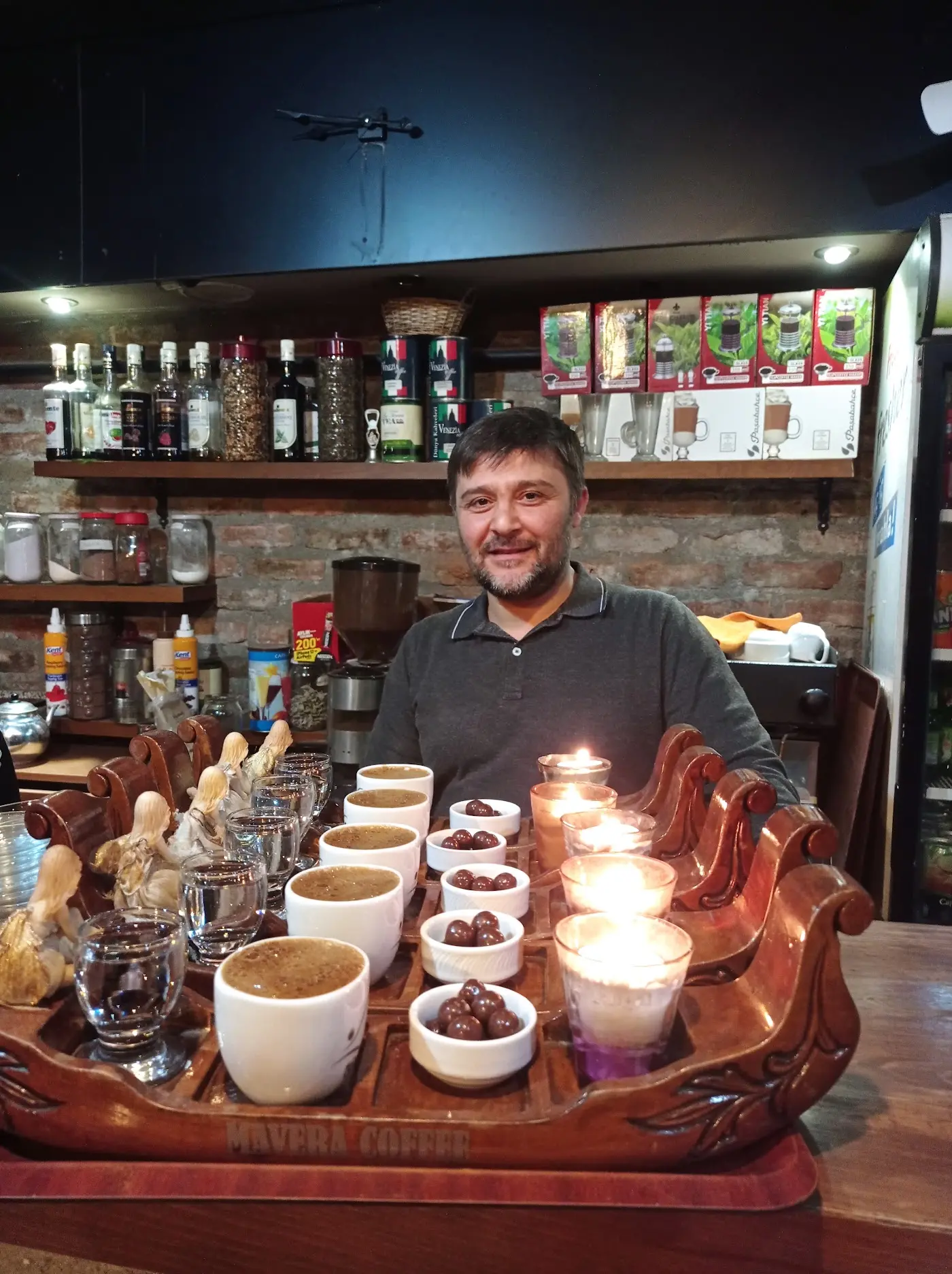 Mavera Nargile Cafe