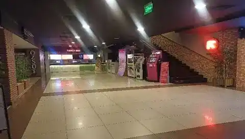 Paribu Cineverse Yeşilyurt Avm fotoğraf 2