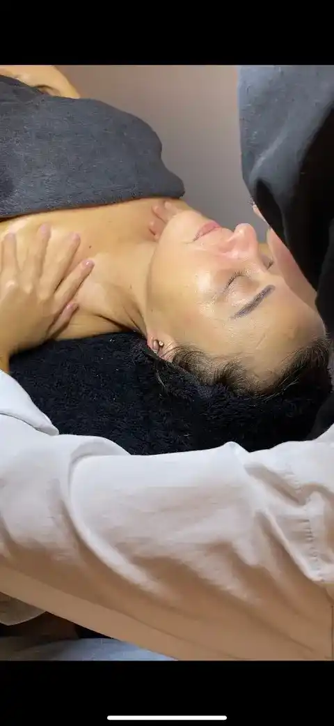 Becca Beauty Center