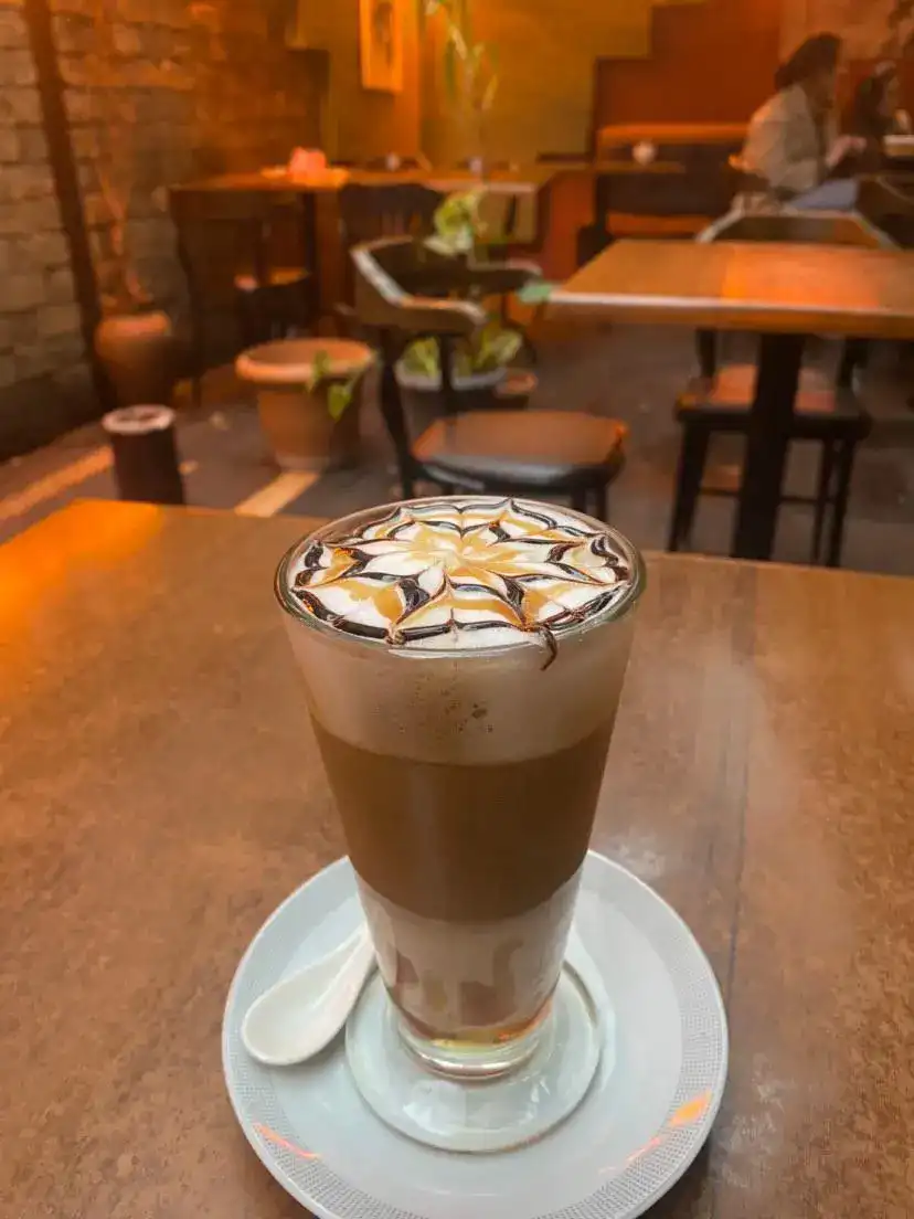 Sokak Cafe (Fal,Tarot) fotoğraf 2
