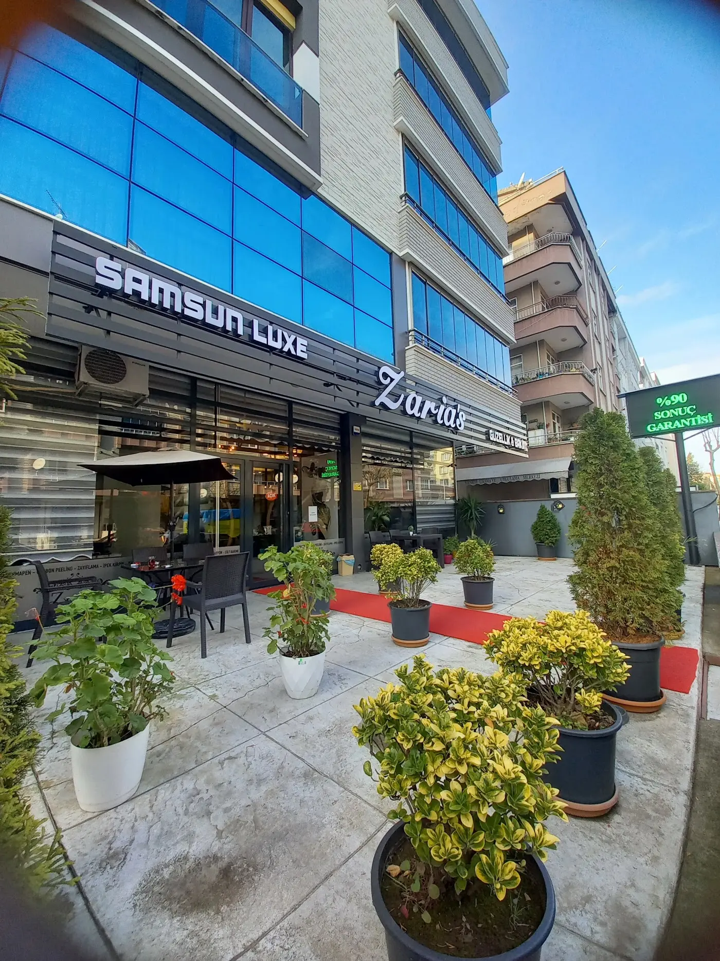 Zaria's Vip Lazer Epilasyon ve Zayıflama Merkezi