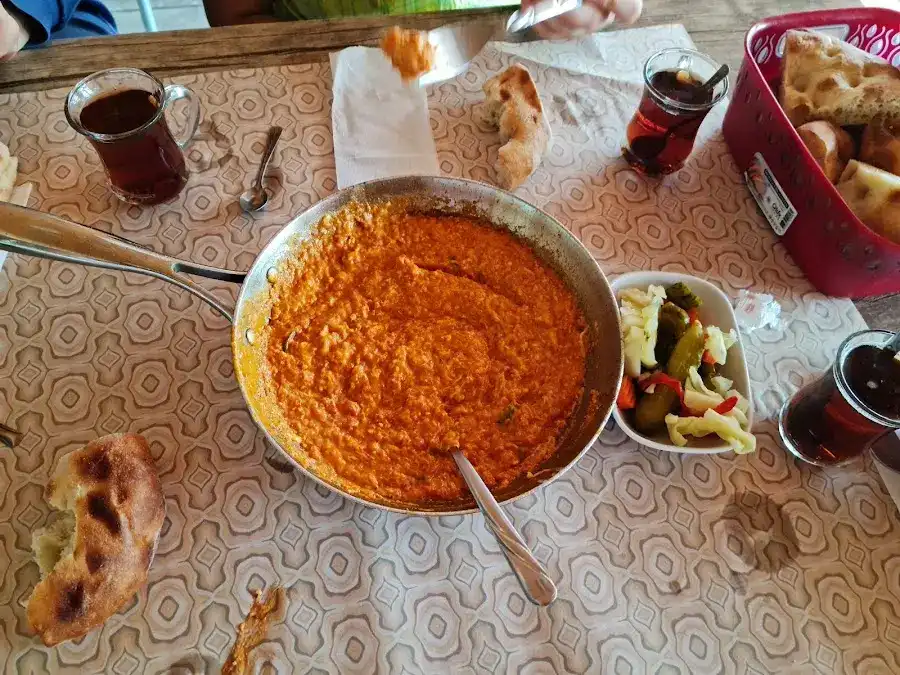 Muhtarın Yeri Menemen fotoğraf 2