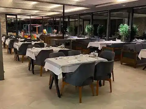 Yeşiloğlu Restaurant Çakallı